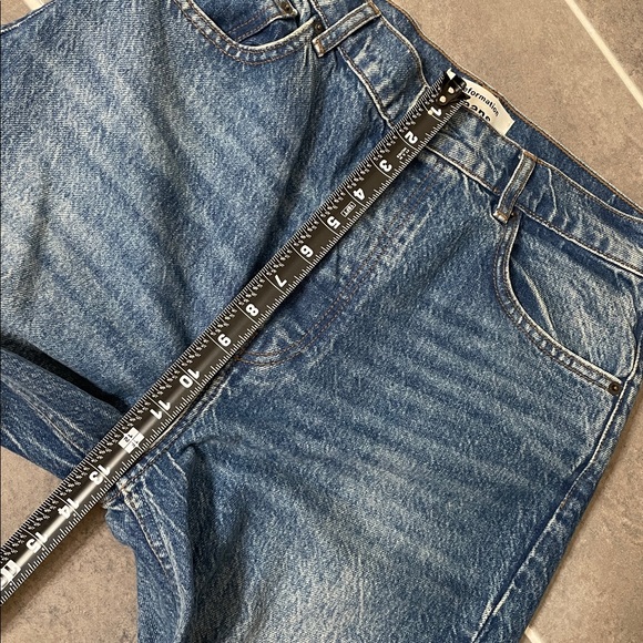 Reformation Cynthia High Relaxed Jeans size 30X31 - Picture 5 of 9